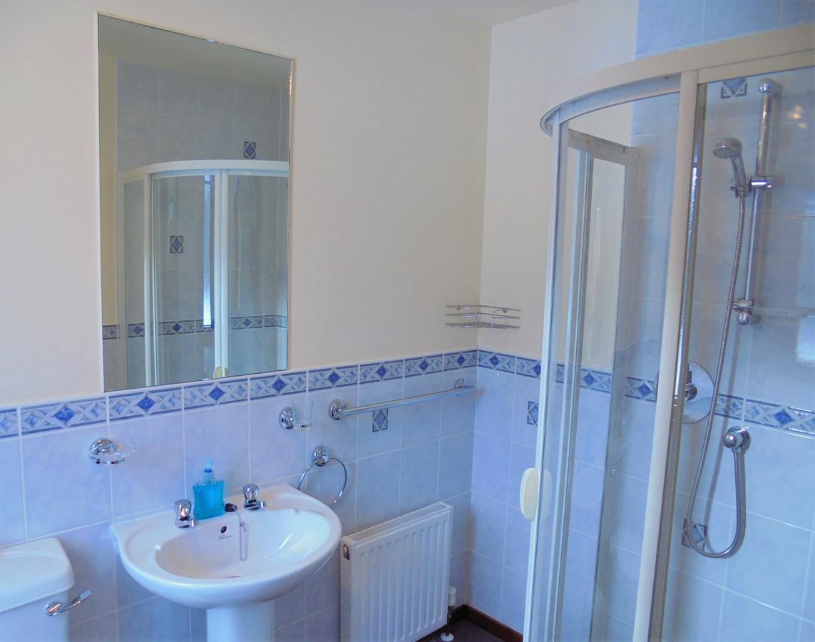 Serendipity Bed And Breakfast Dalchreichart ภายนอก รูปภาพ